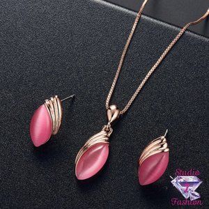 Elegant Deep Pink Opal Necklace Earring Set